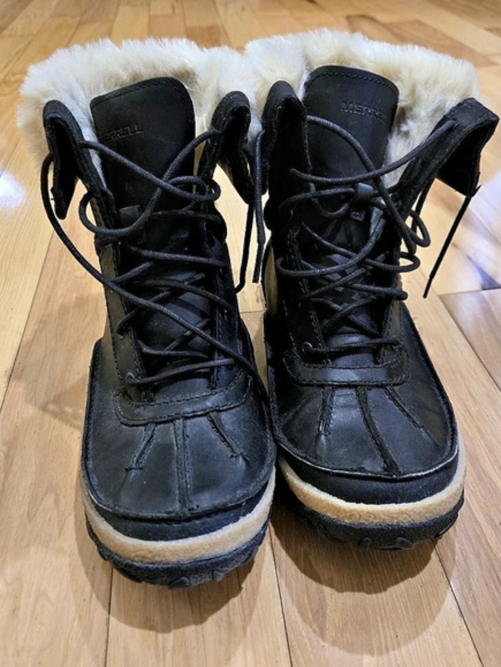 Merrell Tremblant Mid Polar Waterproof Boots Black & Cream US 8.5